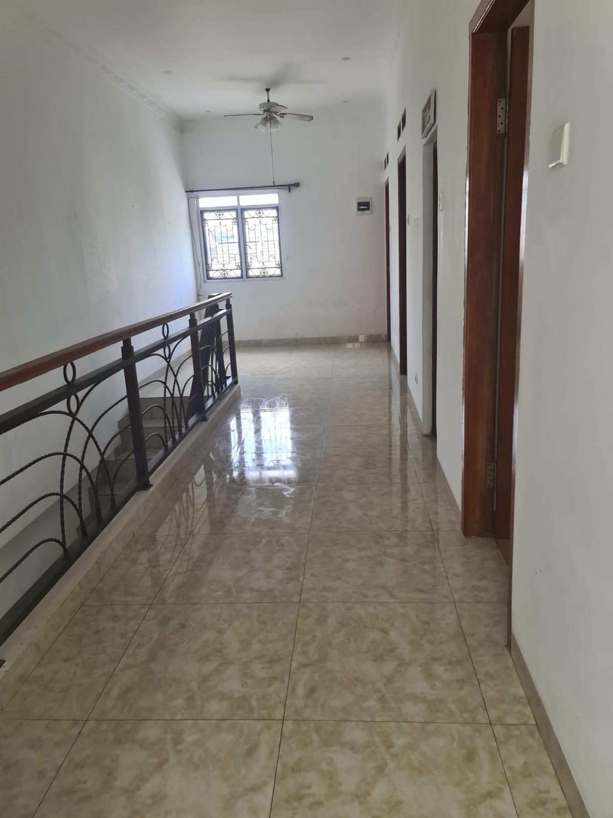 Rumah Dijual di Cluster Djava Residence Jababeka 